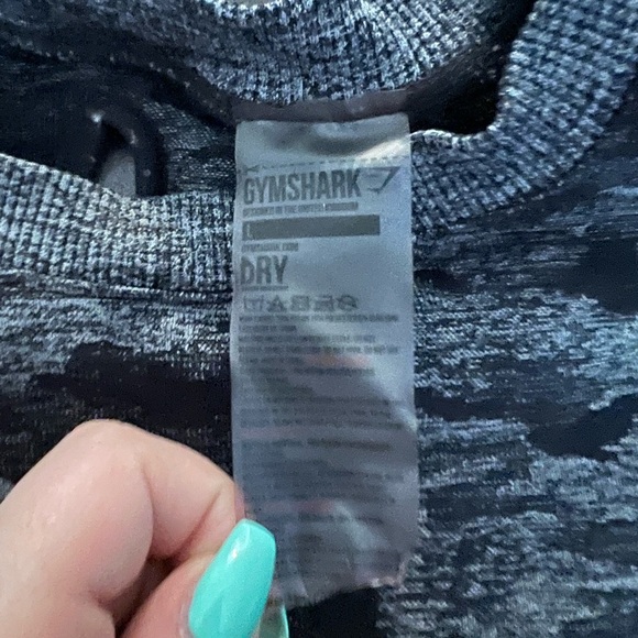 Gymshark Adapt Camo Seamless Crop - Picture 3 of 4